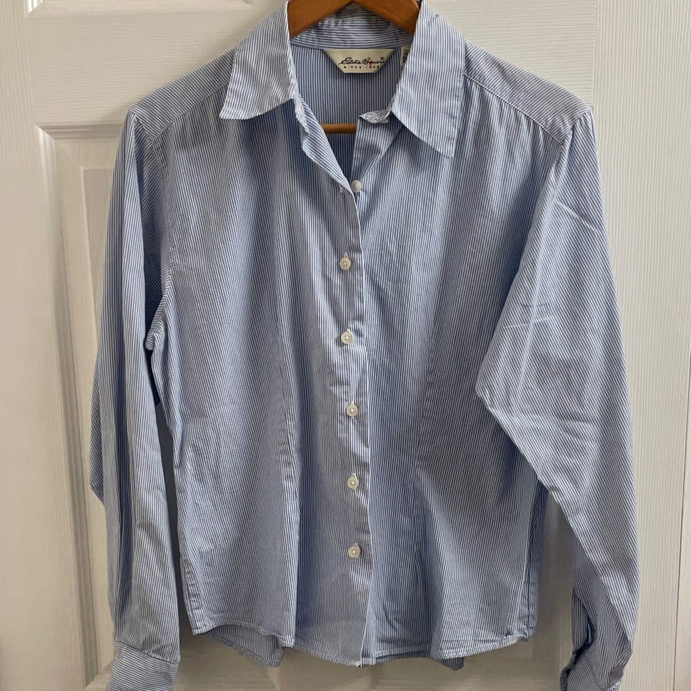Eddie Bauer Women’s Blue Pinstripe 100% Cotton Fitted Button Down Shirt Size M